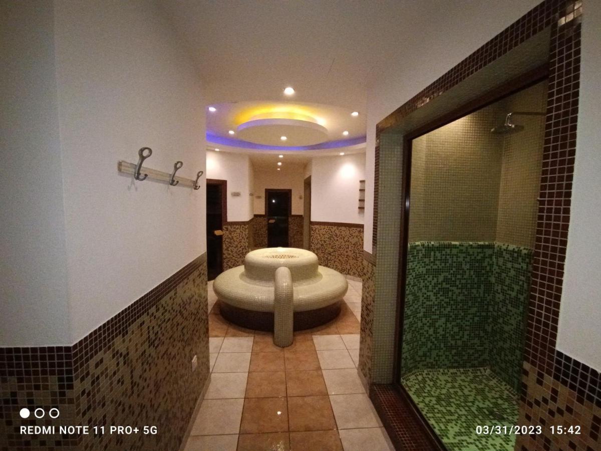 Studio D06, Green Life Bansko Aparthotel Exteriör bild